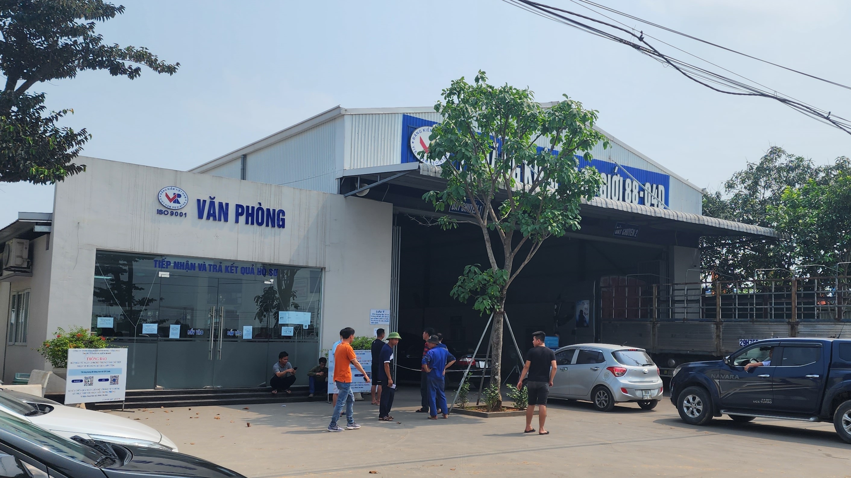 Vĩnh Phúc: Trạm sạc VinFast - Trạm đăng kiểm 8804D